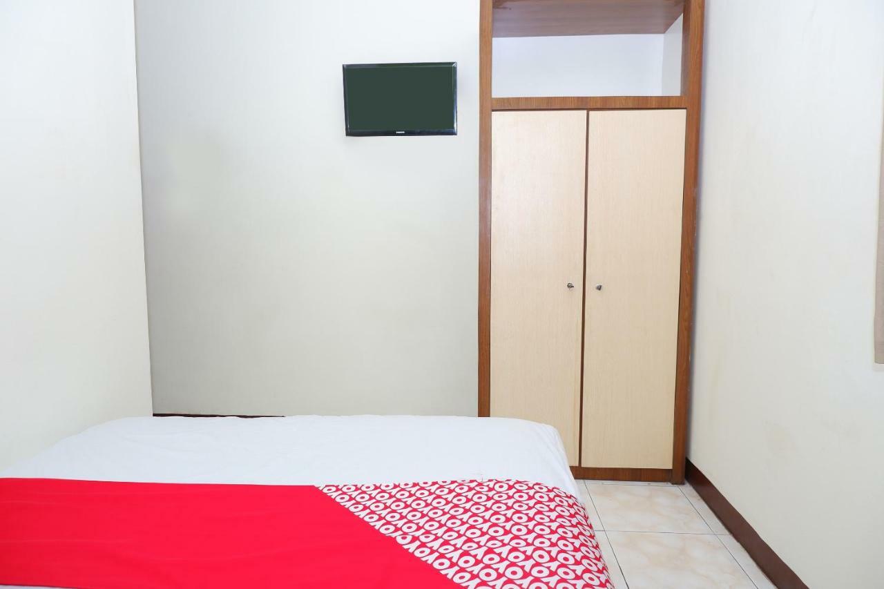 New Mira Hotel Semarang Dış mekan fotoğraf